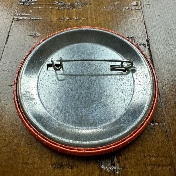 Vintage MLB  Detroit Tigers "Tigers Roar in '84" Championship Pinback Button - Picture 2 of 3